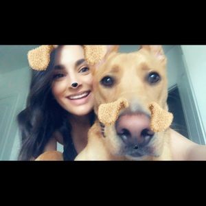 Meet your Posher, Elizabeth